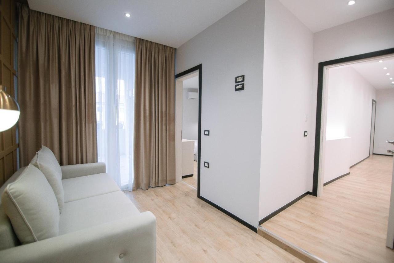 Boulevard Boutique Aparthotel Korça Kültér fotó